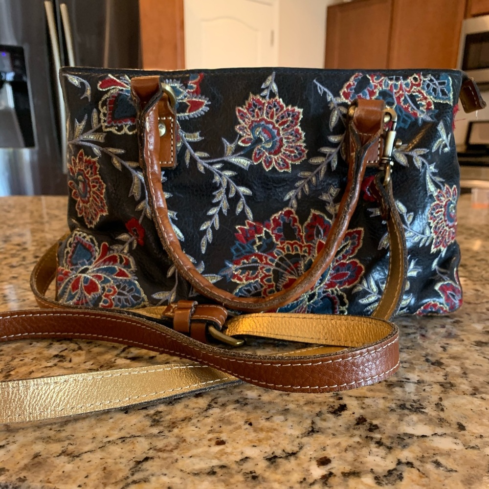 Patricia Nash Angela Satchel